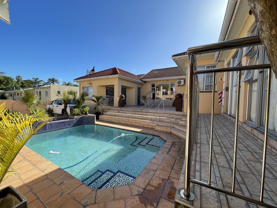 14 Bedroom Property for Sale in Haven Hills Eastern Cape
